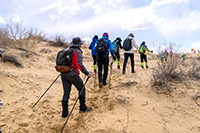 Participants go across the deserts (Photo Credit: Mr. Chan Ka-fat; Programme Host: Peking University)